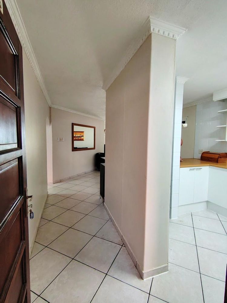 Passage to guest bedrooms