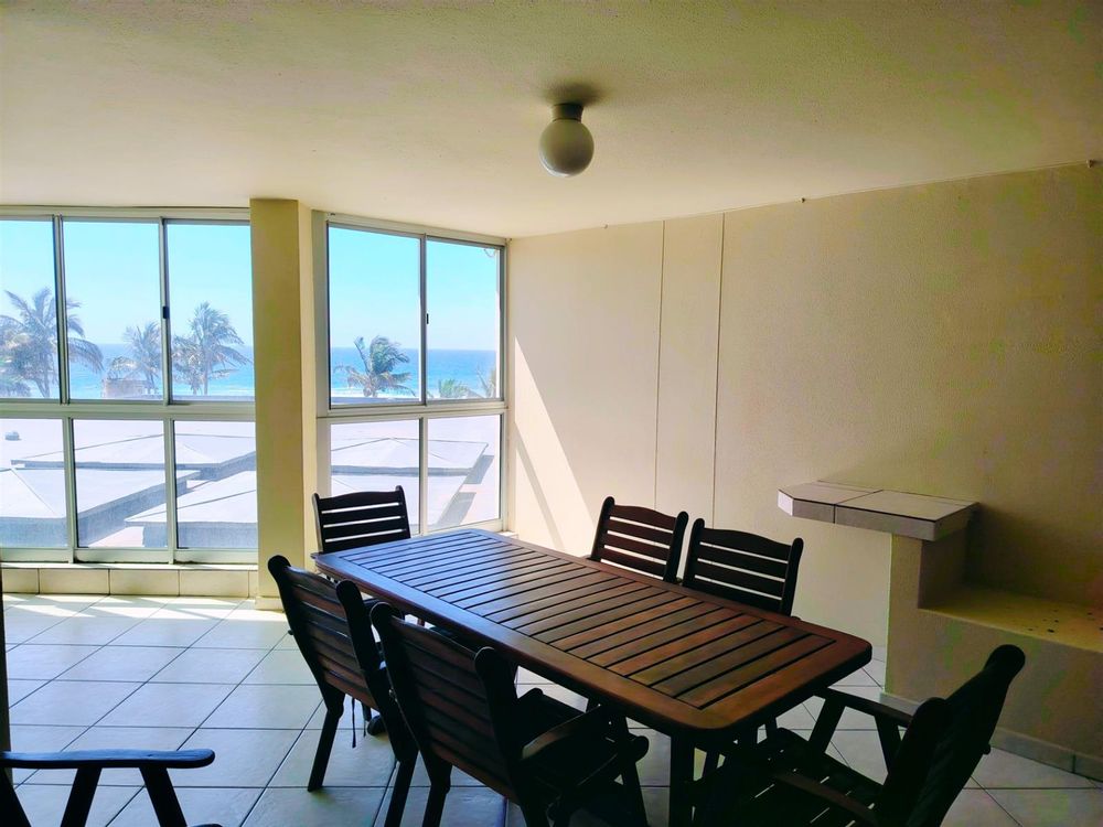 Enclosed balcony with sea views