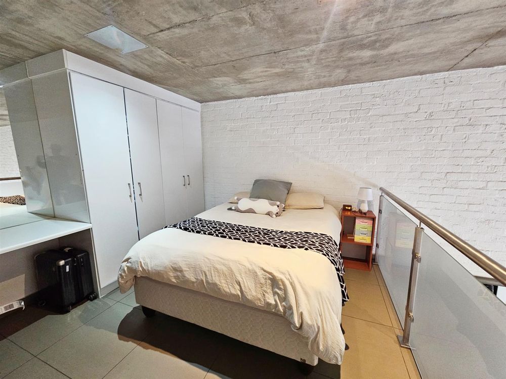 loft bedroom
