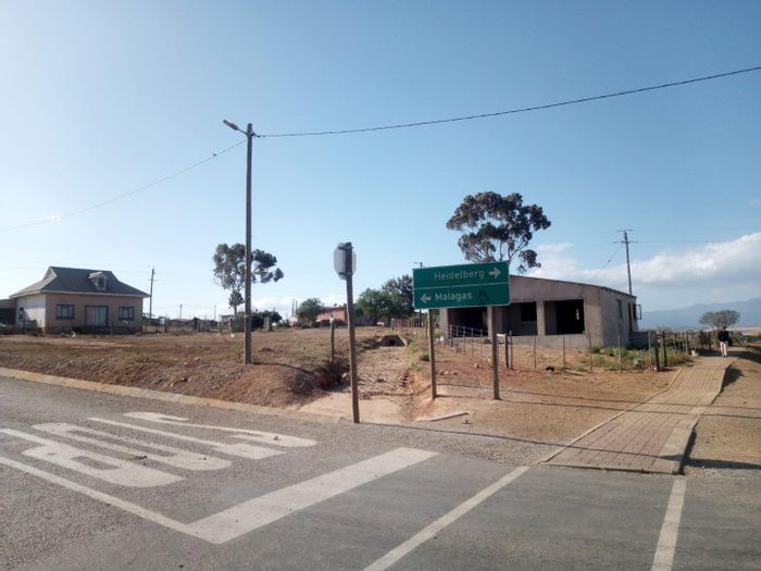 For Sale: Vacant Land Residential in Slangrivier, 724 sqm with development potential.