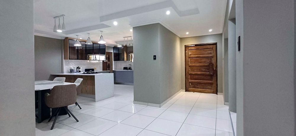 entrance hall to open plan vestibule