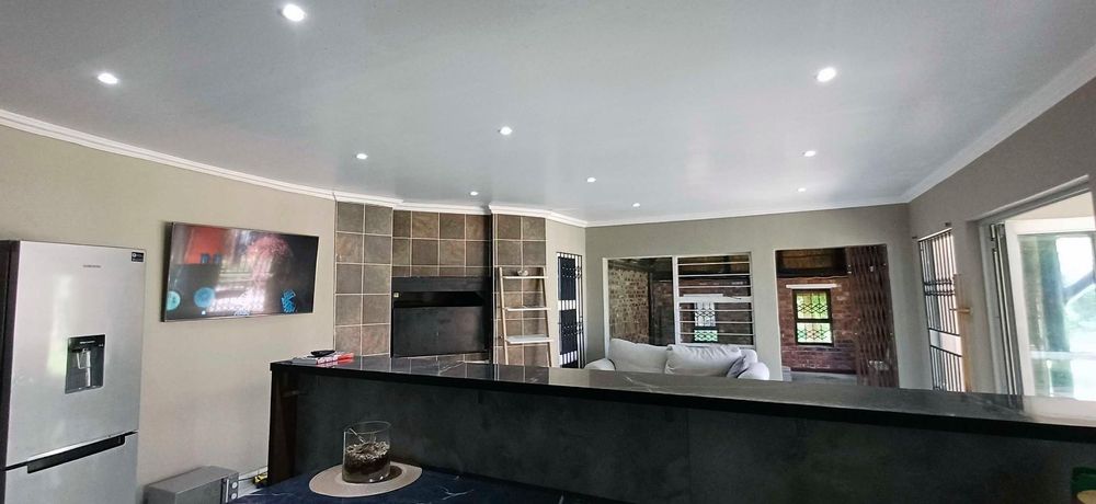 all entertainment room