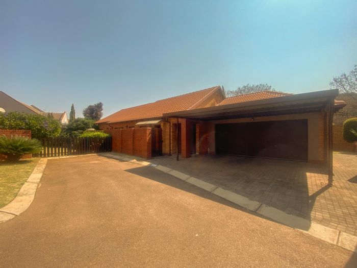 For Sale: Willow Park Manor Retirement Village - 3 beds, secure living, lifestyle amenities.