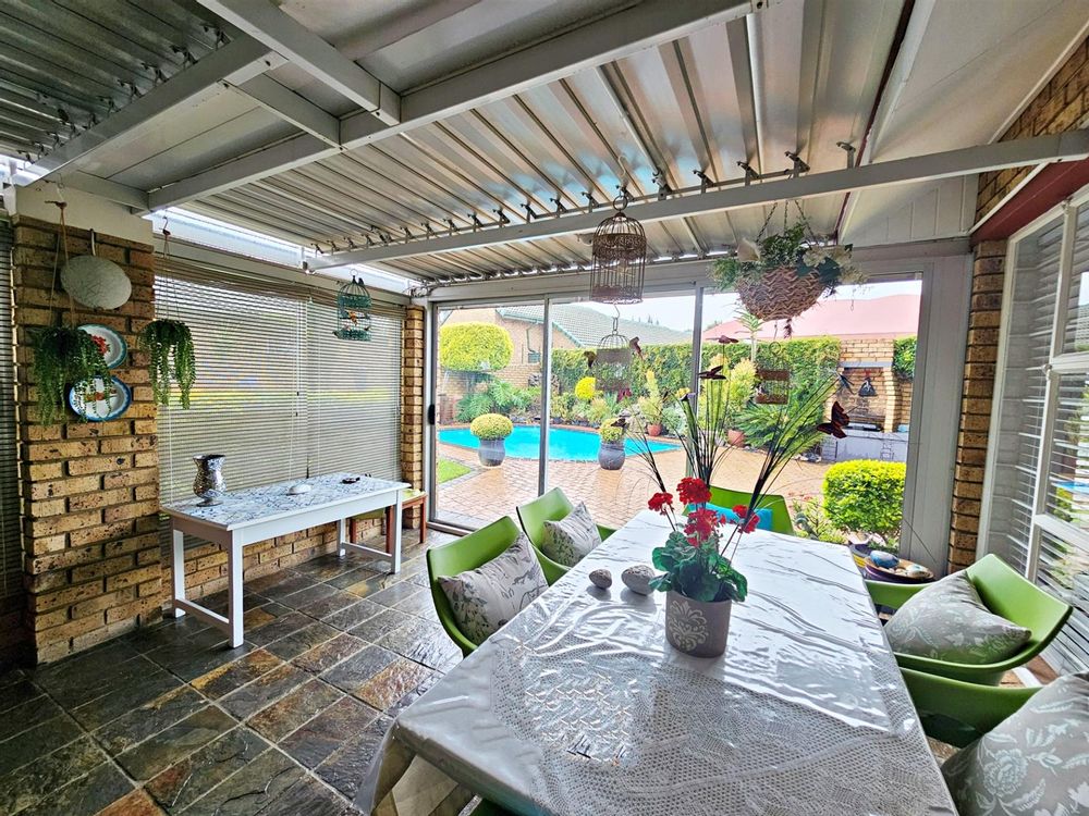 overlooking garden and pool