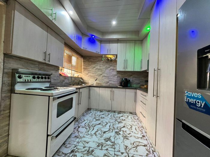 3-Bedroom House for Sale in Vanderbijlpark CE with spacious yard and rental potential.