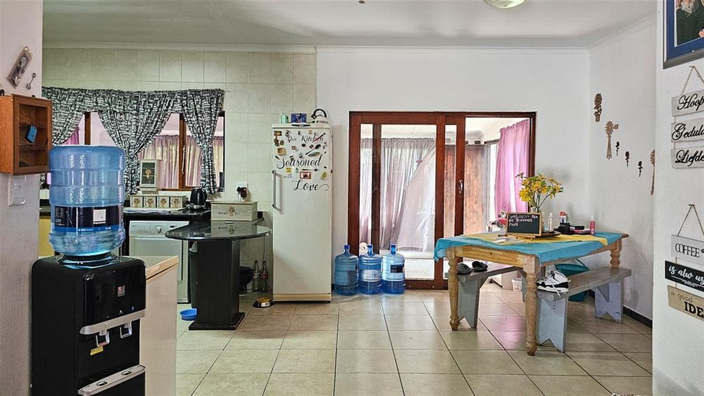 Open plan Dining area