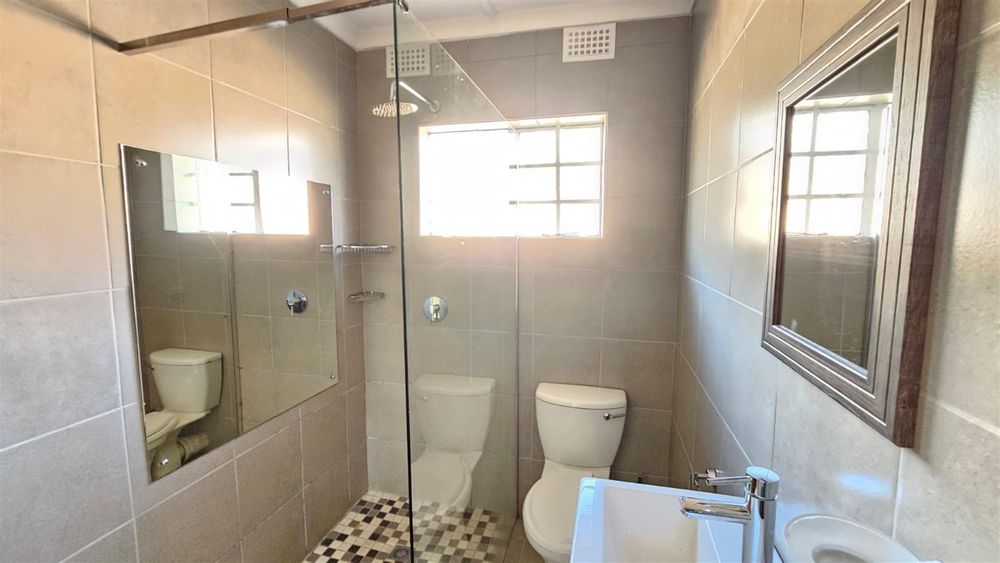 Upgraded general Bathroom