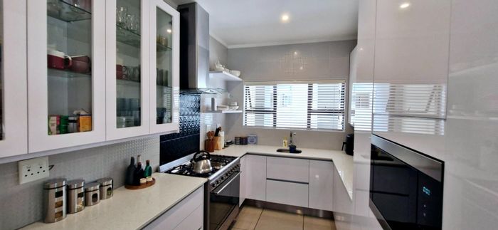 For Sale: Townhouse in North Riding AH with pool, guest suite, and staff accommodation.