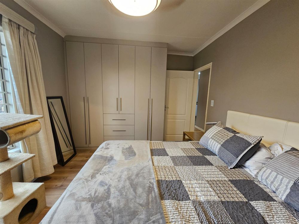 Main bedroom with cupboards