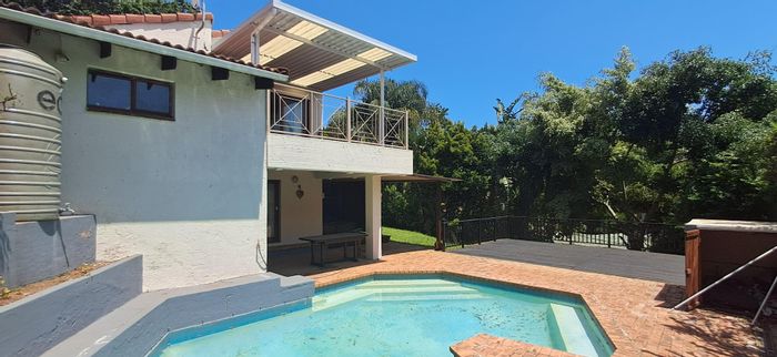 For Sale: Glen Hills House with pool, flatlet, and spacious living areas.