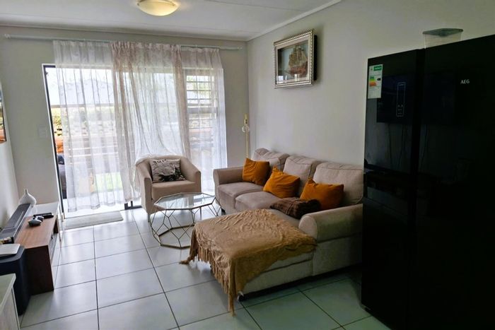 Mooikloof Apartment For Sale: 3 Bedrooms, Pool, Playground, Future Smart City Amenities.