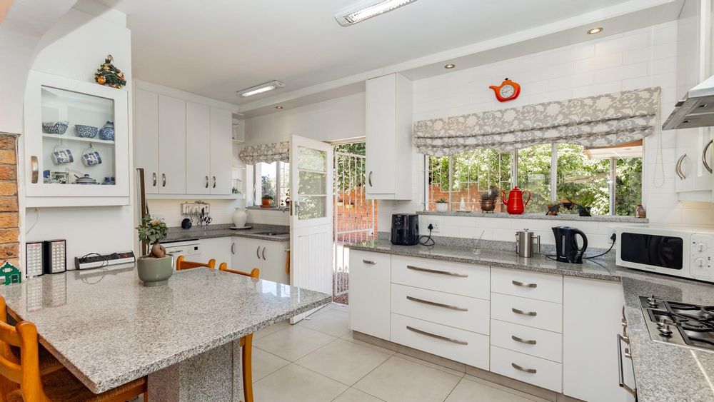 View from entrance of kitchen (L shape)