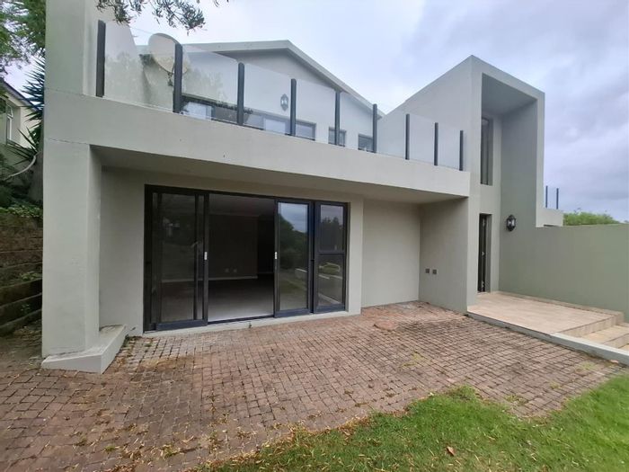 5-Bedroom House To Rent in Oubaai, featuring golf access and pet-friendly estate living.