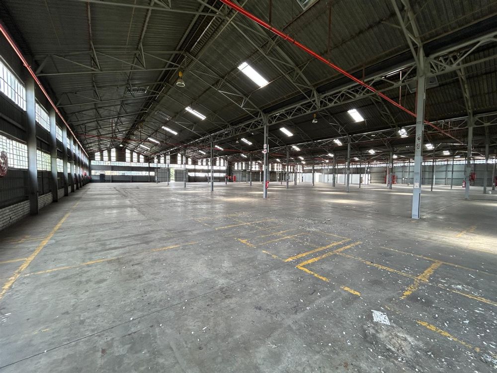 Back to front right corner