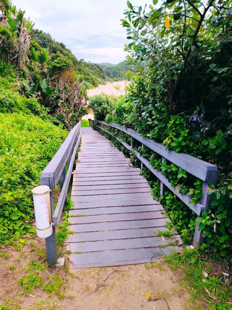 Path to smaller beach