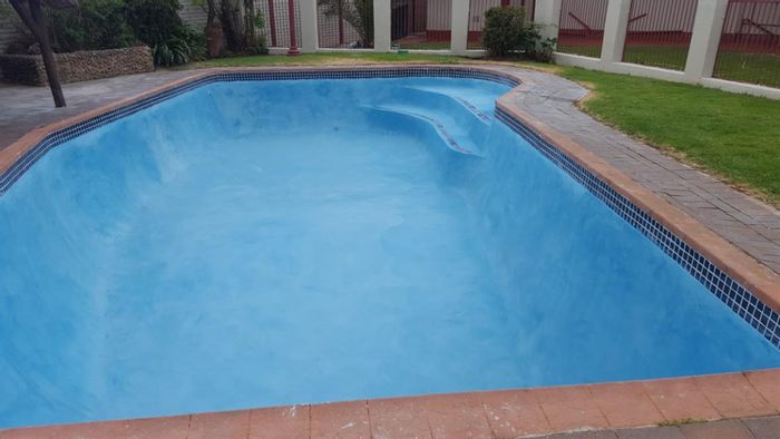 3 Bedroom House with Flatlet, Pool, and Garden in Selcourt To Rent