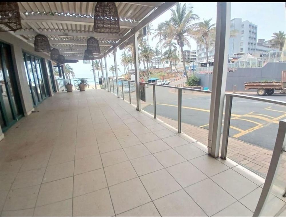 Balcony 1 at entrance