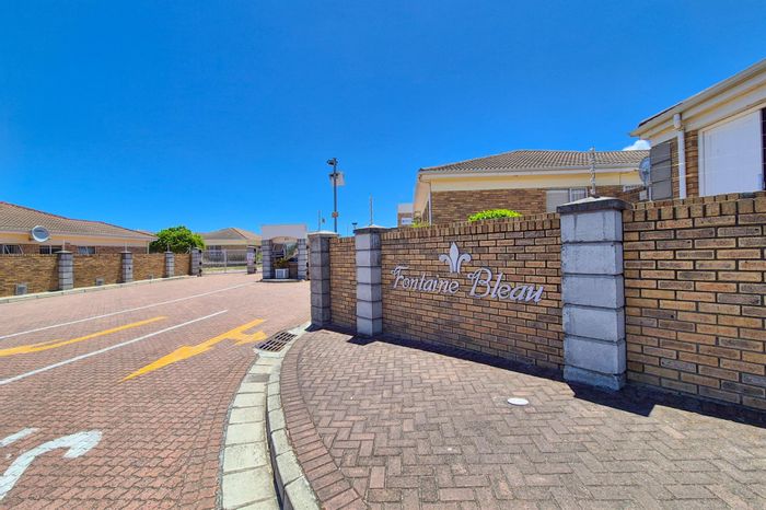 For Sale: Assisted Living Apartment in Welgelegen Retirement Village with healthcare amenities.