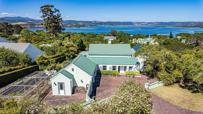 For Sale: Spacious Belvidere House with solar power, water storage, and private garden.