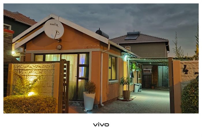 Albertsdal House For Sale: 3 beds, Lapa, open plan, secure estate living.