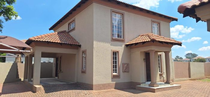 3-Bedroom House For Sale in Brakpan North with secure complex and private garden.