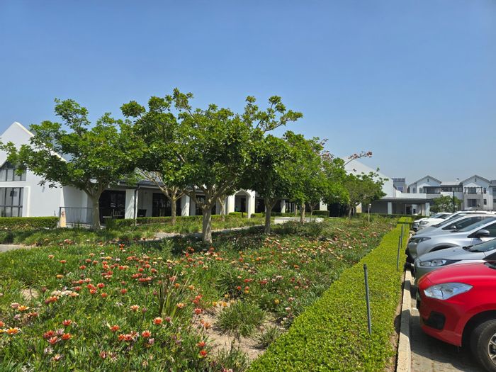 For Sale: Buh Rein Estate Retirement Village - 1 Bed, pet-friendly, great amenities.