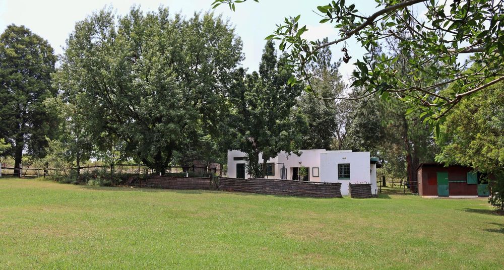 Front view cottage 3