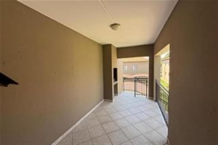 For Sale: 2-Bedroom Townhouse in Brentwood Park with 24-hour security and play area.