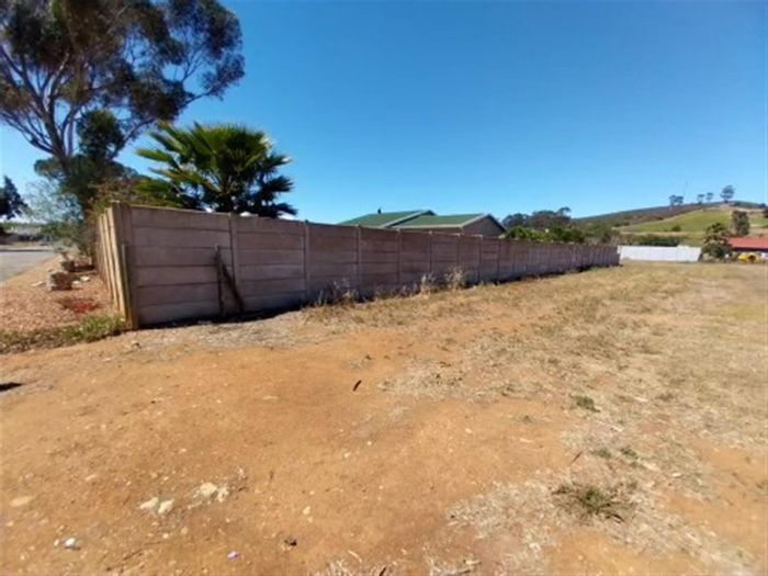 Vacant Land Residential For Sale in Heidelberg Central, 1153m² with security and Wi-Fi.