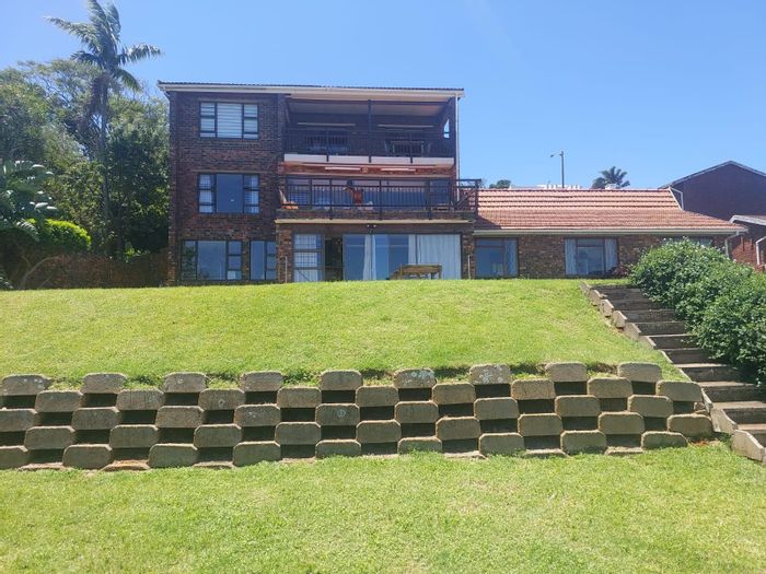 Umgeni Park House For Sale: 4 Bedrooms, 2 Kitchens, Flatlet, Landscaped Garden.
