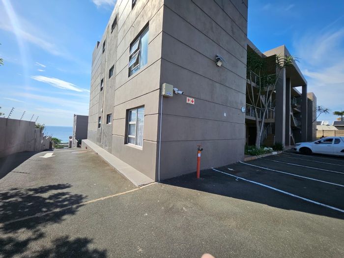 3-Bedroom House in Warner Beach For Sale with ocean views and communal pool.