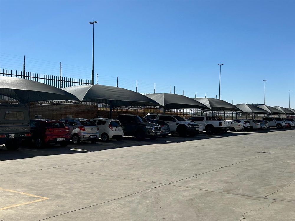 Covered parking next to R21