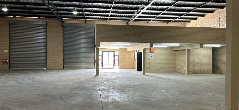 Back to mezzanine and office