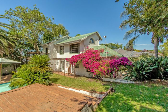 Craighall Park House For Sale: Multi-dwelling, pool, gym, ample parking, garden.