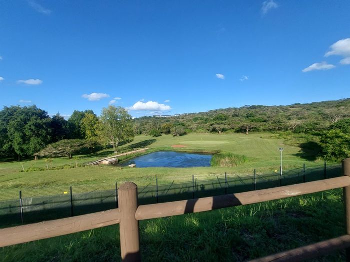 Hayfields Apartment To Rent: 2 bedrooms, pool, tennis court, secure estate living.