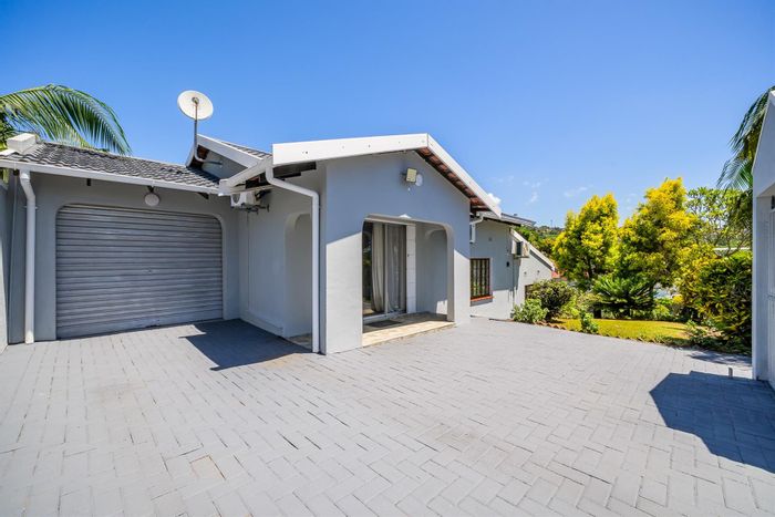 Avoca House For Sale: 3 Bedrooms, secure garden, entertainment space, quiet cul-de-sac.