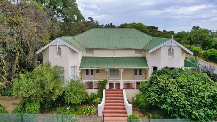 Charming Riebeek West house with three bedrooms, office, and landscaped gardens for sale.