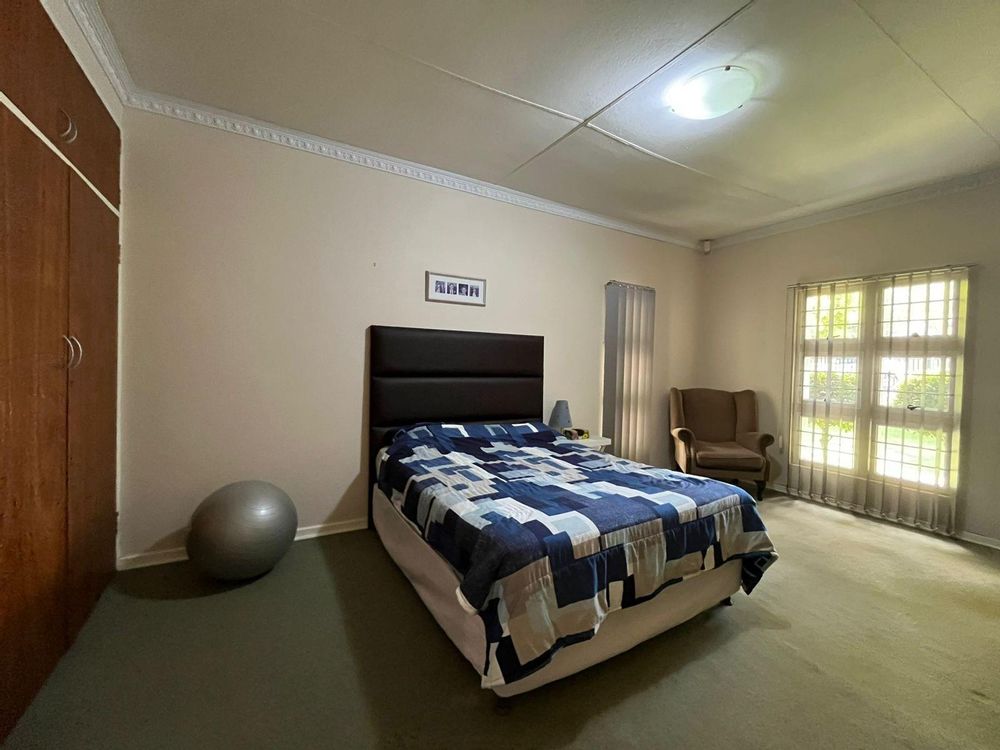 Bedroom 4 with en-suit