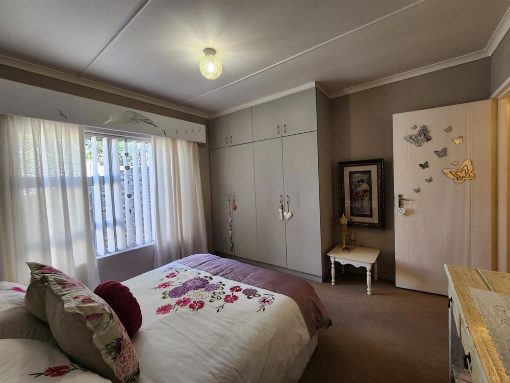 2nd bedroom main house