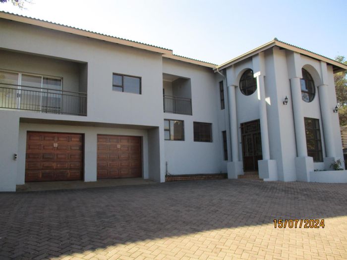 For Sale: Spacious Waterkloof Ridge house with 4 bedrooms, office, pool, and garden.