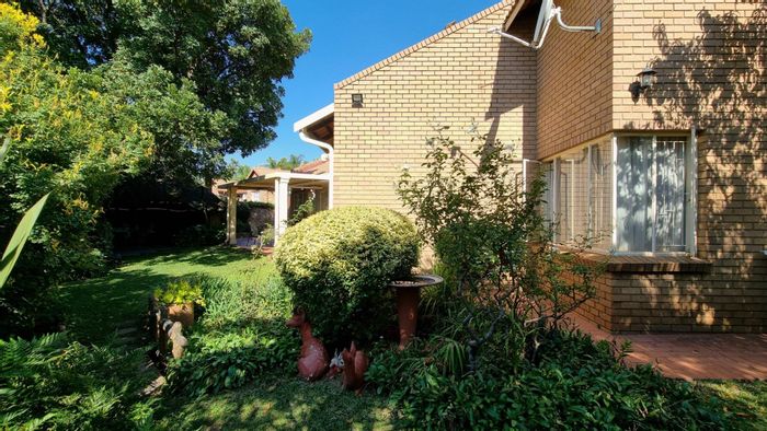 For Sale: 3-Bedroom House in Montana Park with Bachelor’s Flat and Outdoor Entertainment.