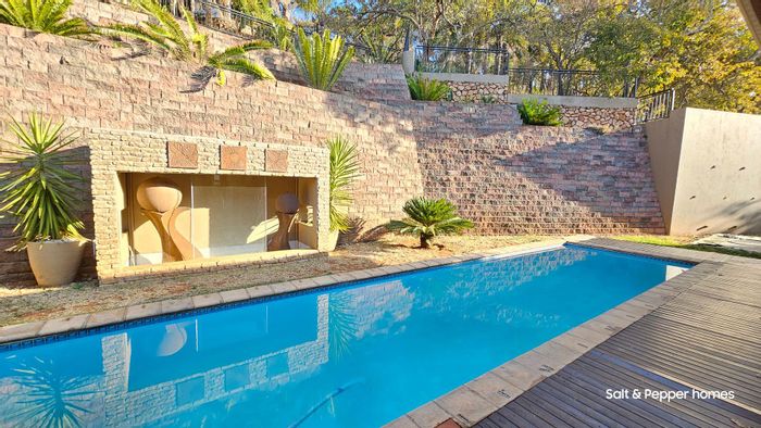 Spacious 5-bedroom house in Magalieskruin with pool, study, and flatlet for sale.