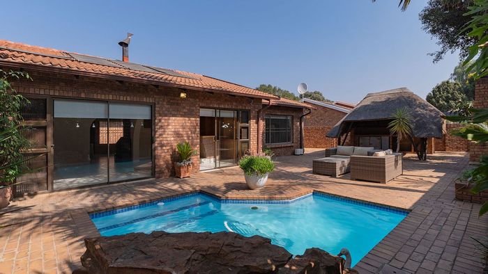 Secure Eden Glen Home for Sale: 3 Beds, Pool, Private Garden & More!