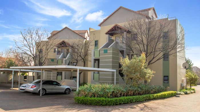 Top-Floor Apartment for Sale in Broadacres with Rooftop Patio and Pool Access!