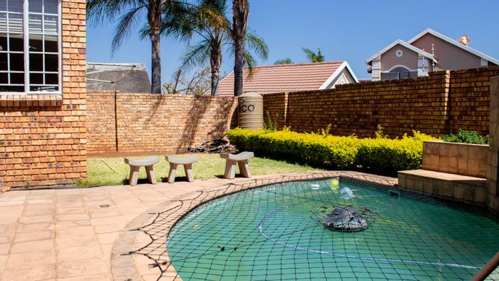 Spacious 4-Bedroom House with Pool in Secure Estate, The Reeds - For Sale!