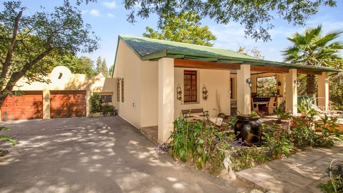 For Sale: Versatile Jukskei Park house with pool, guest suite, and outbuildings.