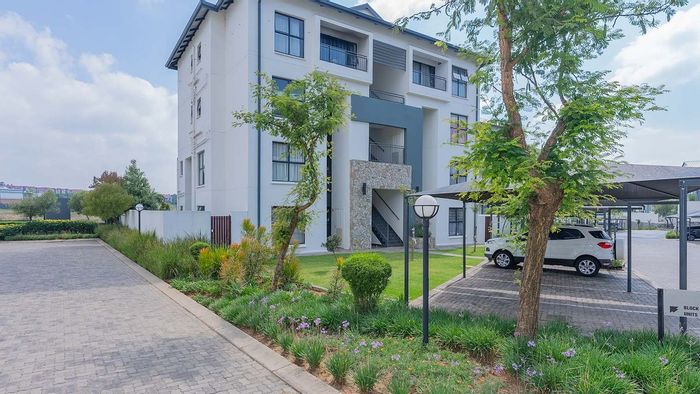 For Sale: Apartment in Modderfontein with clubhouse, gym, and eco-friendly amenities.