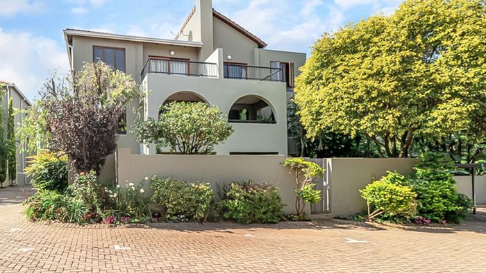 Property #LH-171456, Apartment for sale in Craighall Park