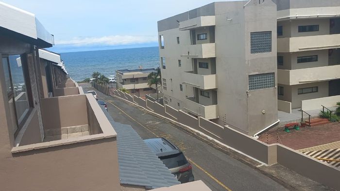 Stunning 3 Bedroom Apartment For Sale, Lawrence Rocks with Sea Views