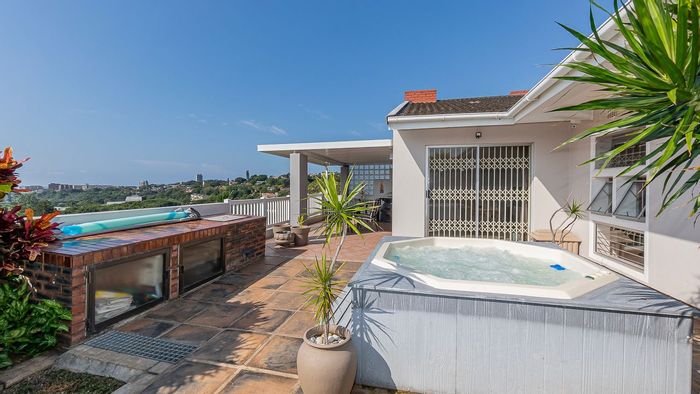 Property #LH-172764, Townhouse for sale in Amanzimtoti Central